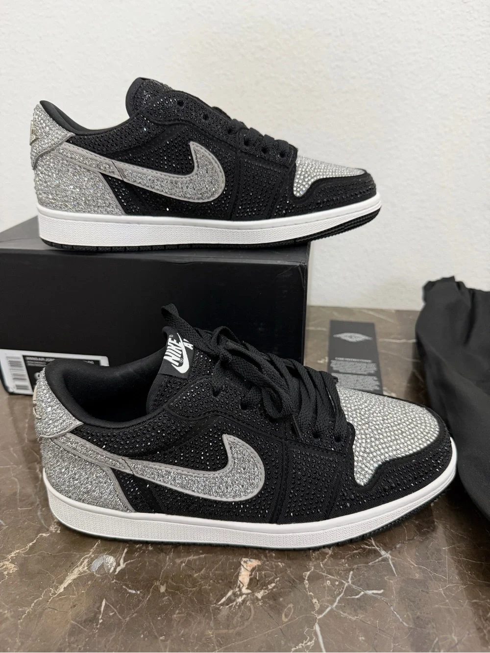 New! Women’s Jordan 1 Retro Low OG Swarovski Crystal Sneakers, Size 9 Fits Men’s